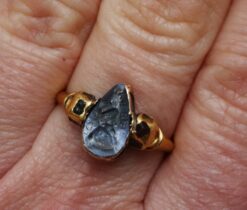 sapphire and gold ring