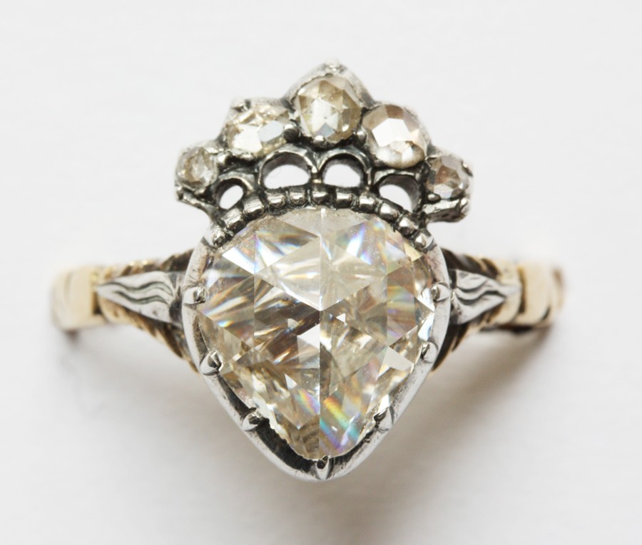 diamond crowned heart ring