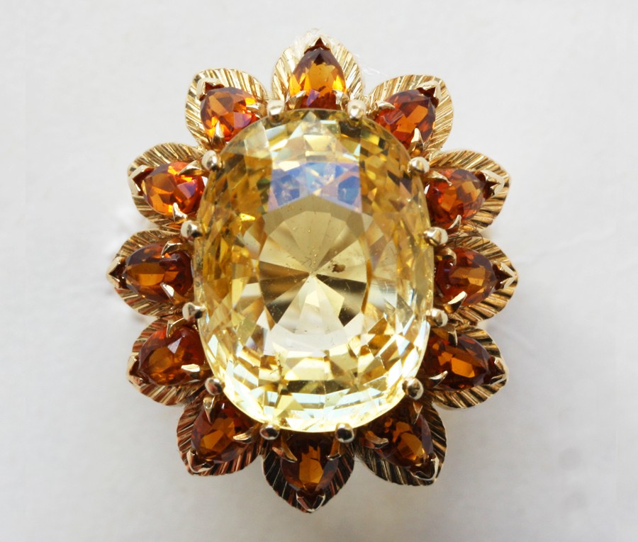 gold and yellow sapphire ring