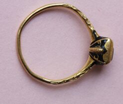 Renaissance ring