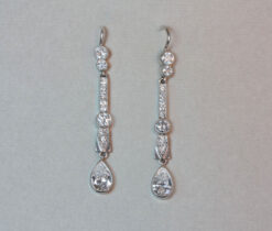diamond Art Déco earrings