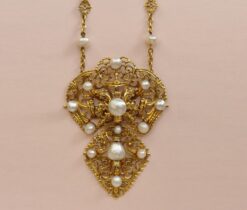 Iberian necklace