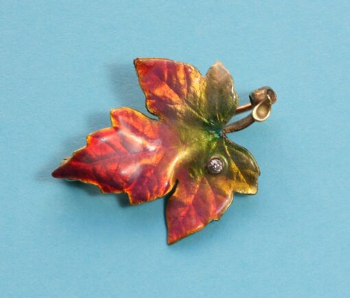 maple leaf brooch