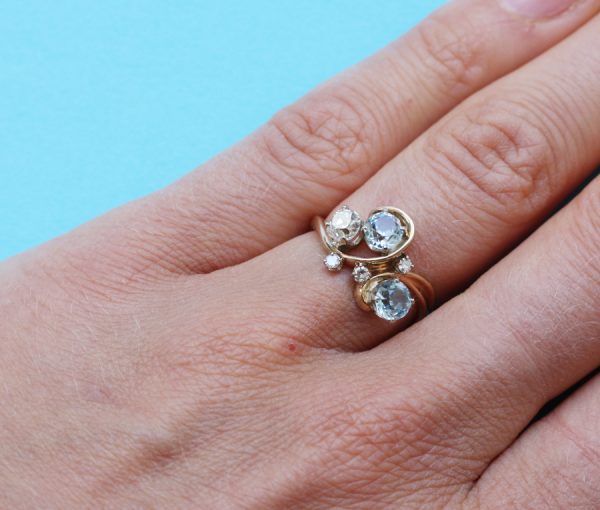 aquamarine and diamond giardinetto ring