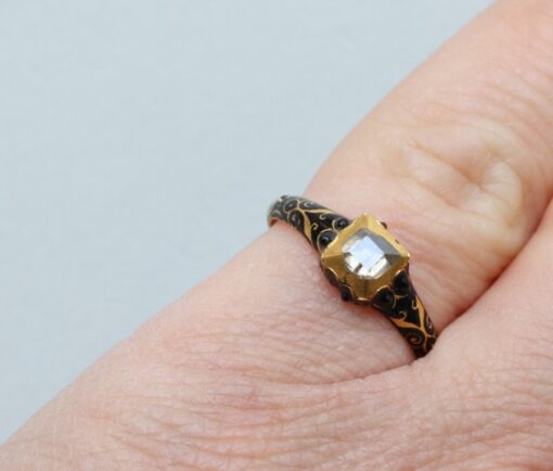 renaissance_diamond_ring