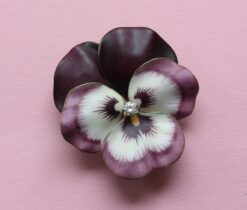 www_hedges_pansy_brooch2