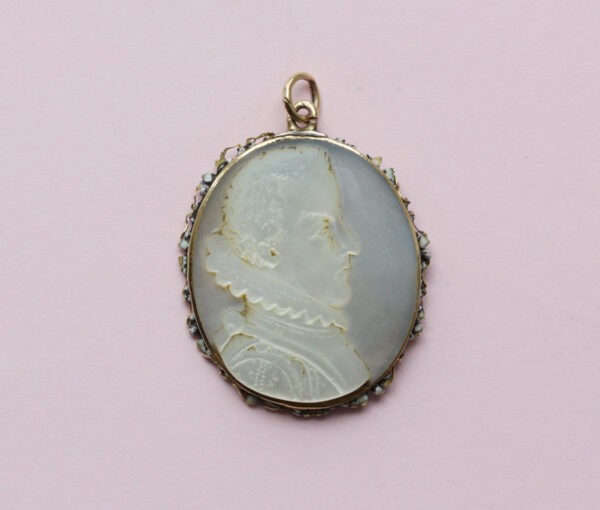 17th century enamel pendant