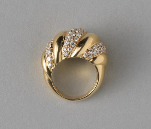 gold and diamond ribbed bombé ring