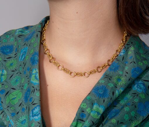gold Hermes knot necklace