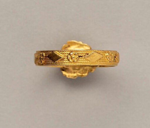 18th century gold buckle ring
