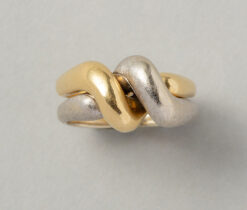 18k gold bi-color gold knot ring