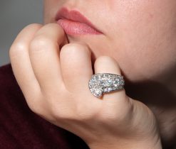 art deco ring with diamonds