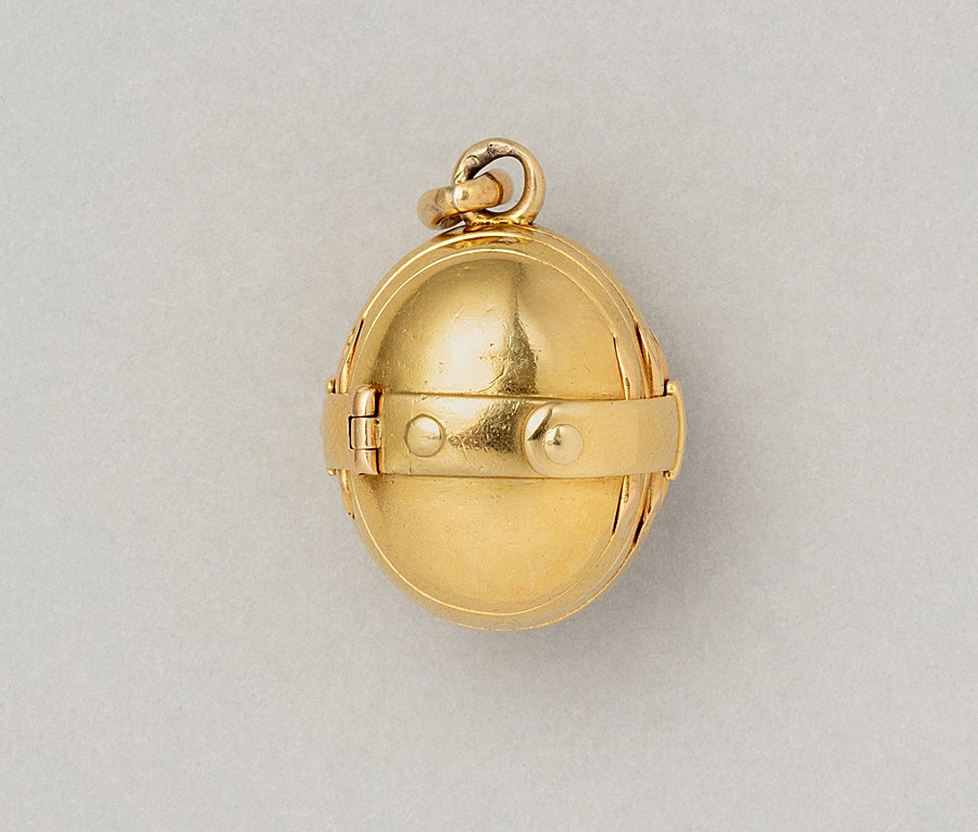 gold multi locket