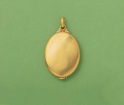 gold mistletoe locket