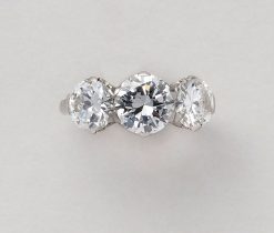 diamond three stone ring