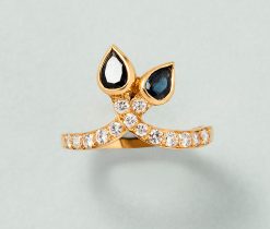 diamond and sapphire ring