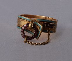 buckle bracelet