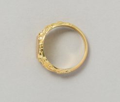 18k gold French signet ring