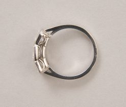 three stone diamond ring