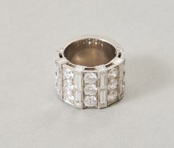 diamond and white gold ring