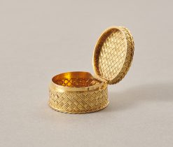 gold hermes box