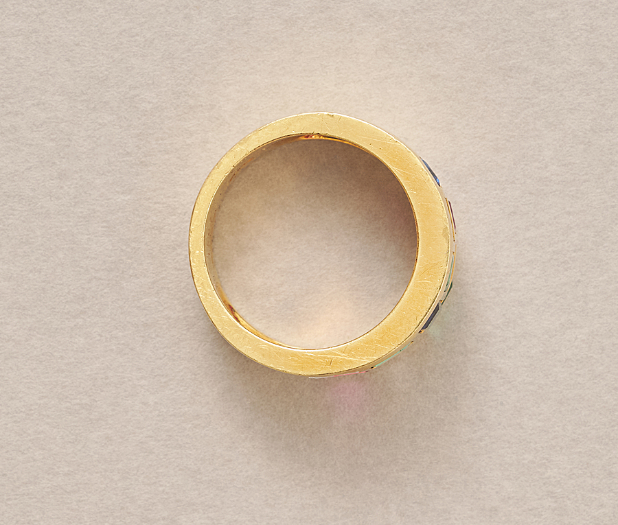 gold ring with gemstones - Image 3