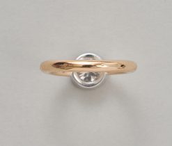 gold solitair with diamond - Image 4