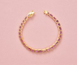gouden armband met roze saffier